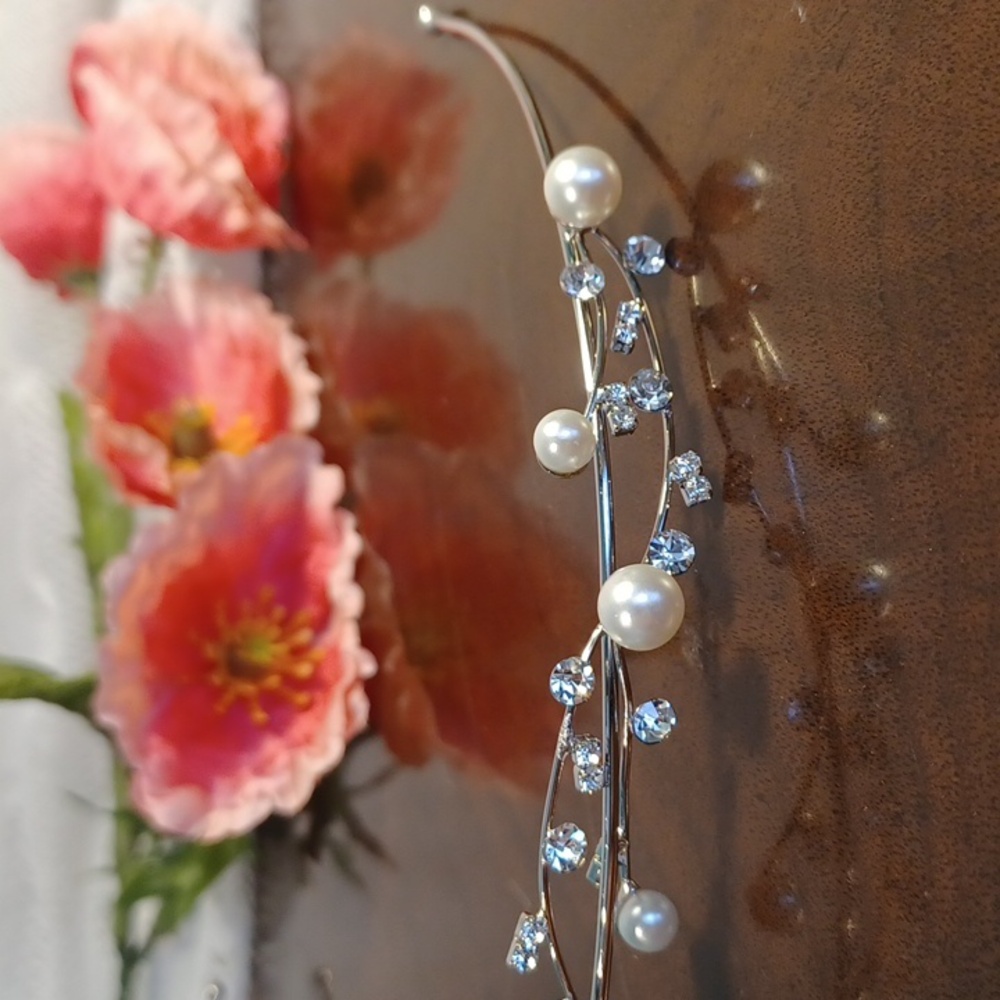 NEW! Bridal Headwear/ Bride Wedding hair accessory 5721